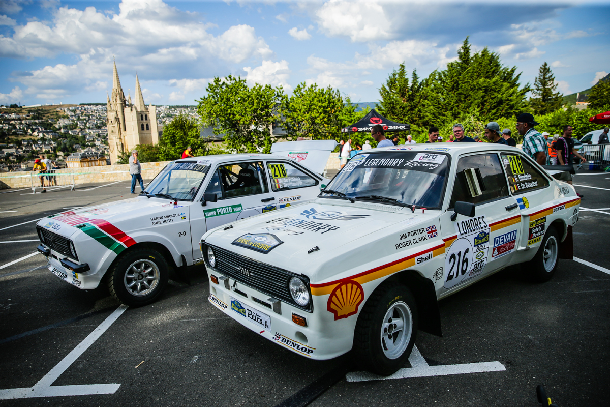 ford escort legendary racing